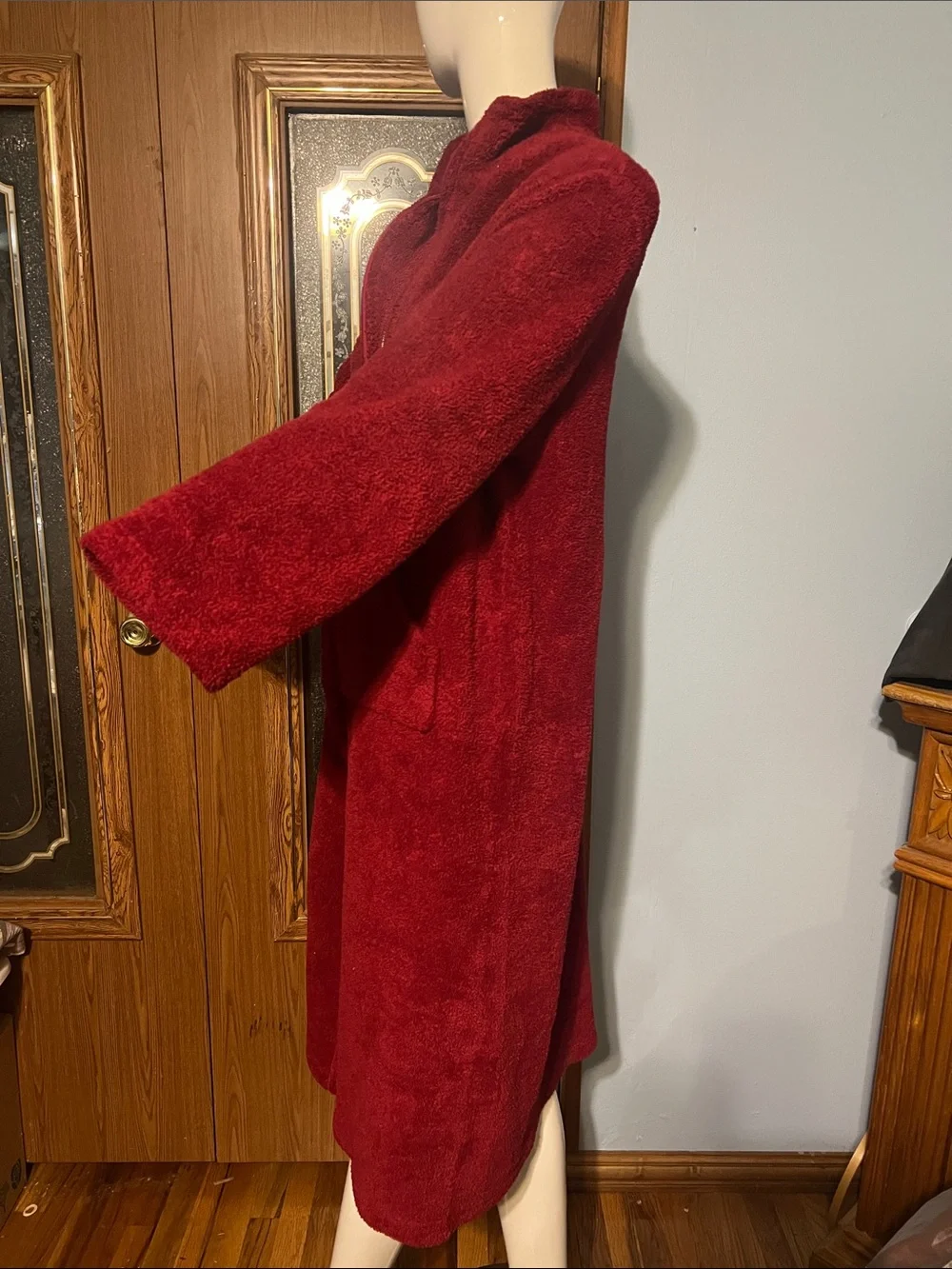 Long Plush Zip-Up Robe in Rich Wine